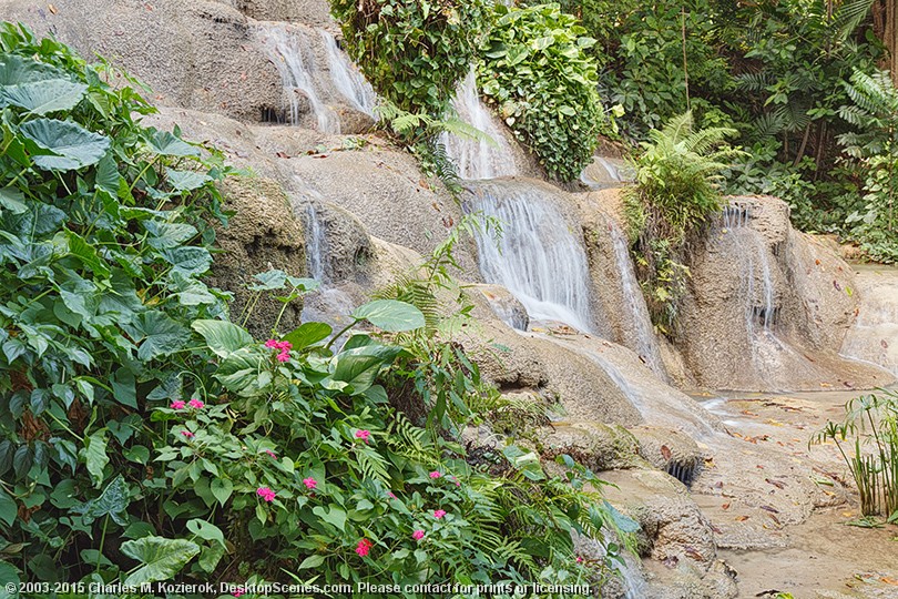 Mahoe Falls Cascade