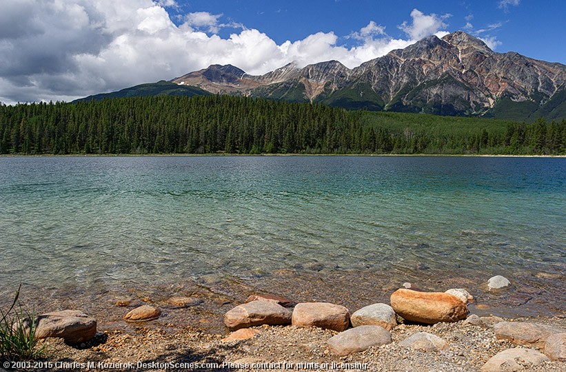 Patricia Lake and Pyramid Mountain 